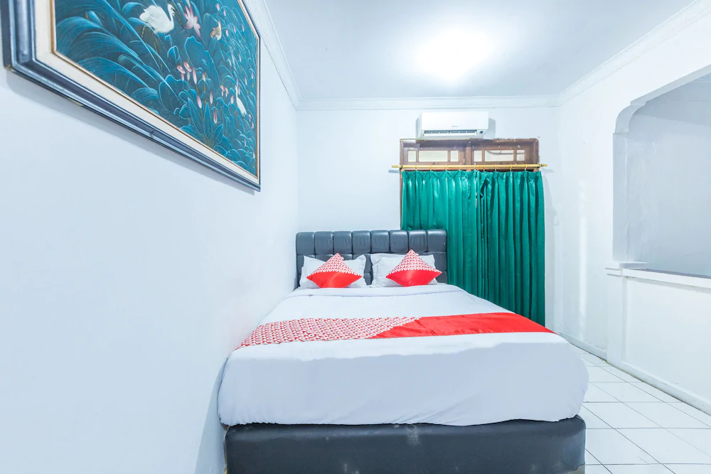 Guntary Residence by OYO Rooms