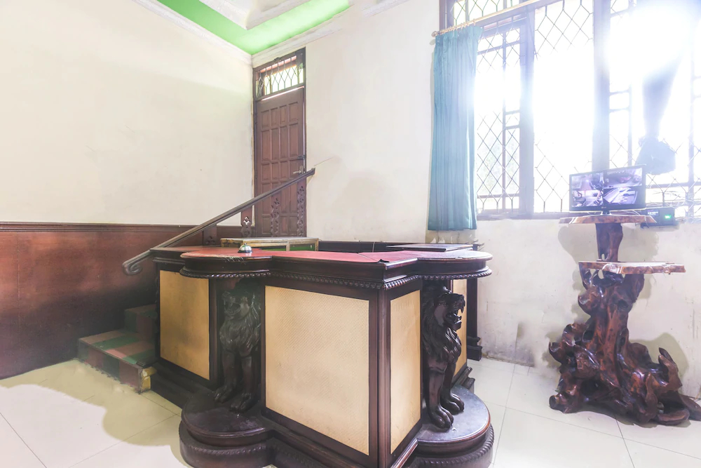 Guntary Residence by OYO Rooms