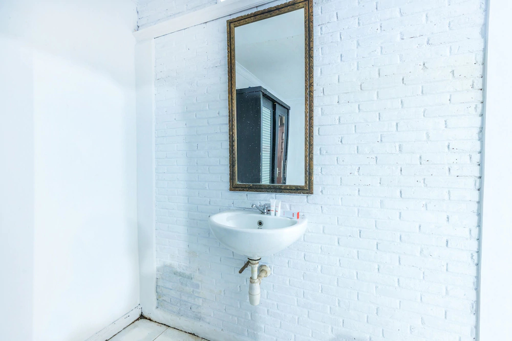 Guntary Residence by OYO Rooms