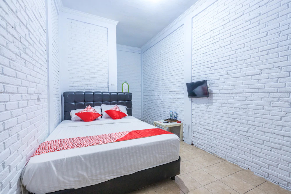 Guntary Residence by OYO Rooms