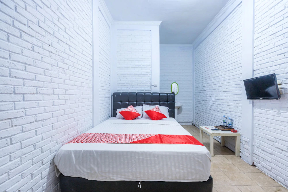 Guntary Residence by OYO Rooms