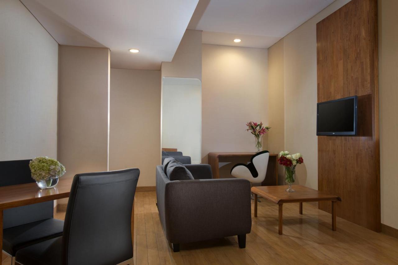 Hariston Hotel & Suites