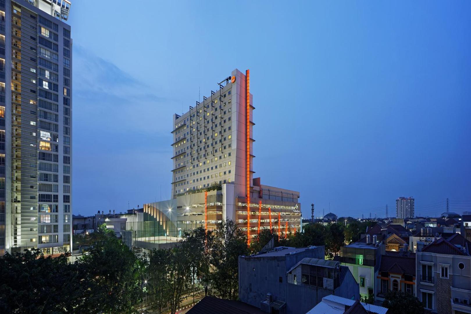 Harris Hotel & Conventions Kelapa Gading