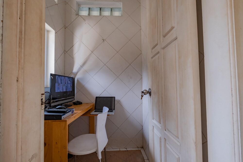 Haven Guest House by OYO Rooms