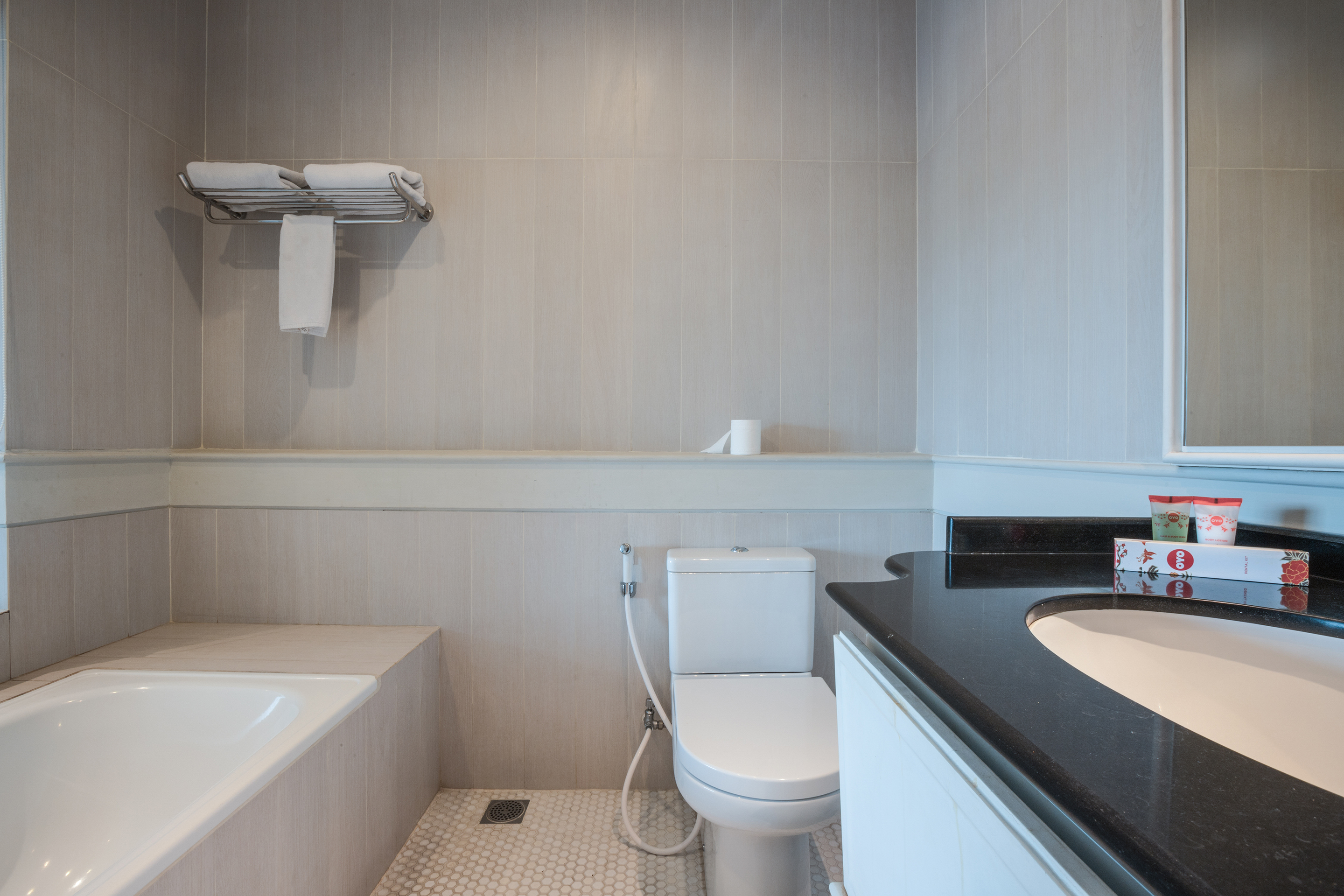 Havenwood Residence by OYO