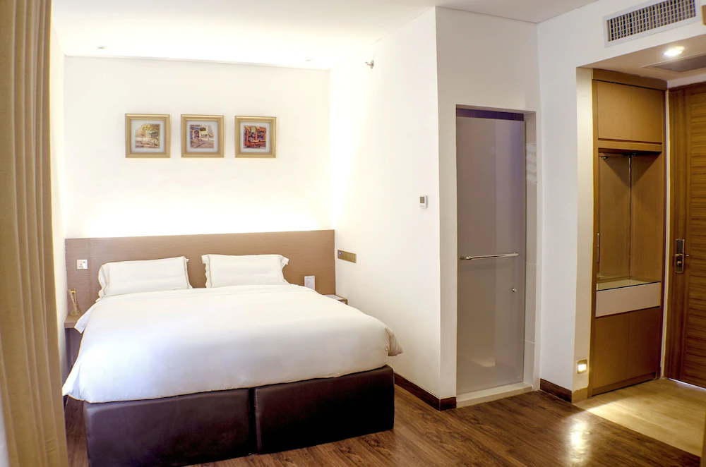 Heef Hotel