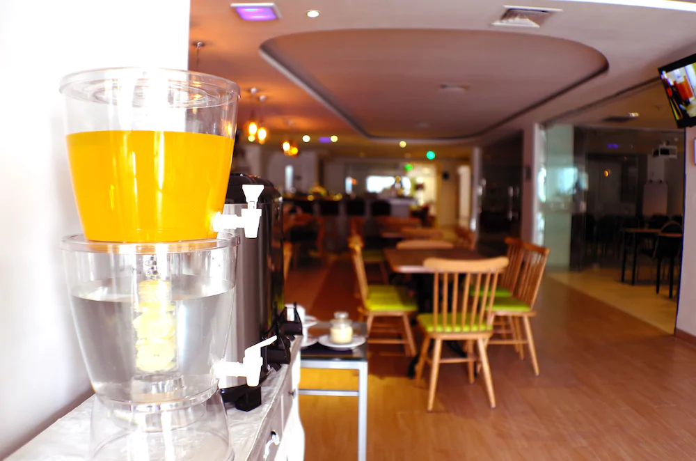 Heef Hotel