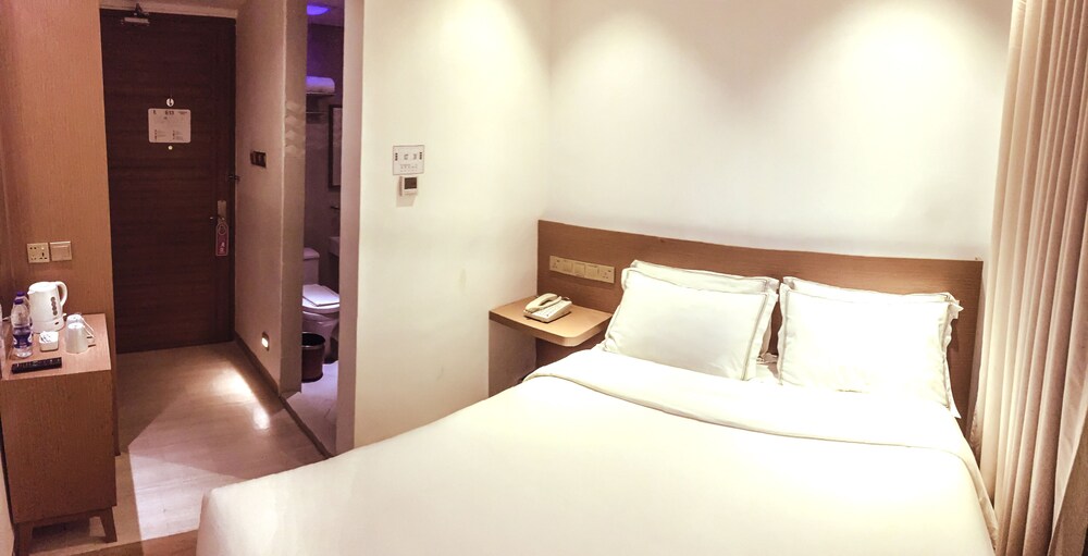 Heef Hotel
