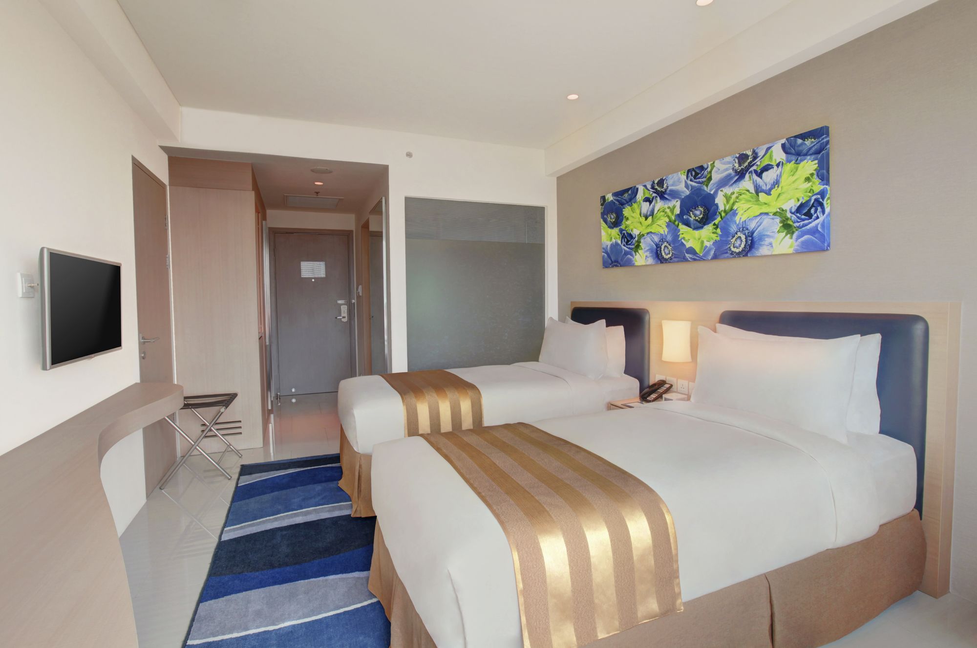Holiday Inn Express Jakarta International Expo