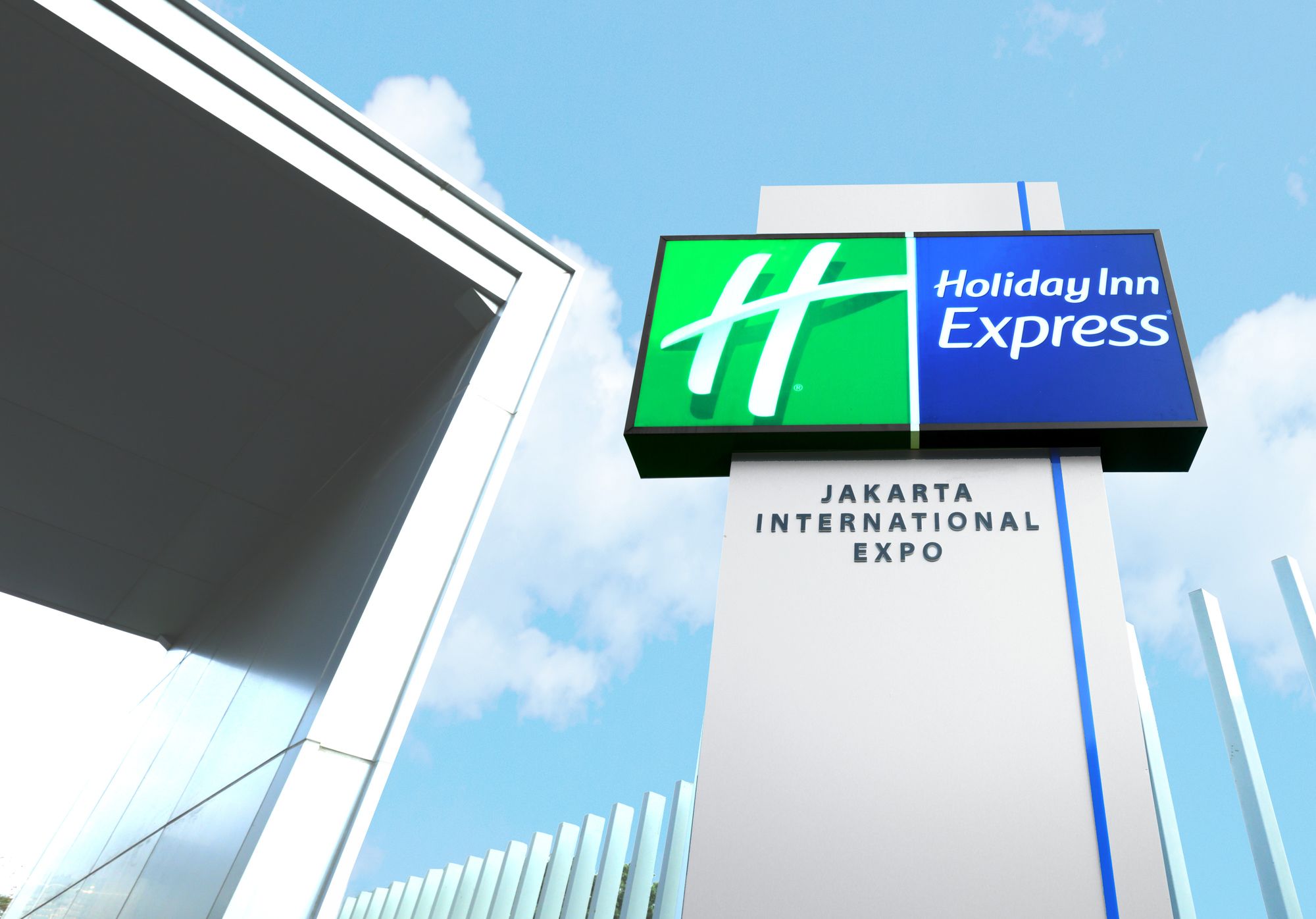 Holiday Inn Express Jakarta International Expo