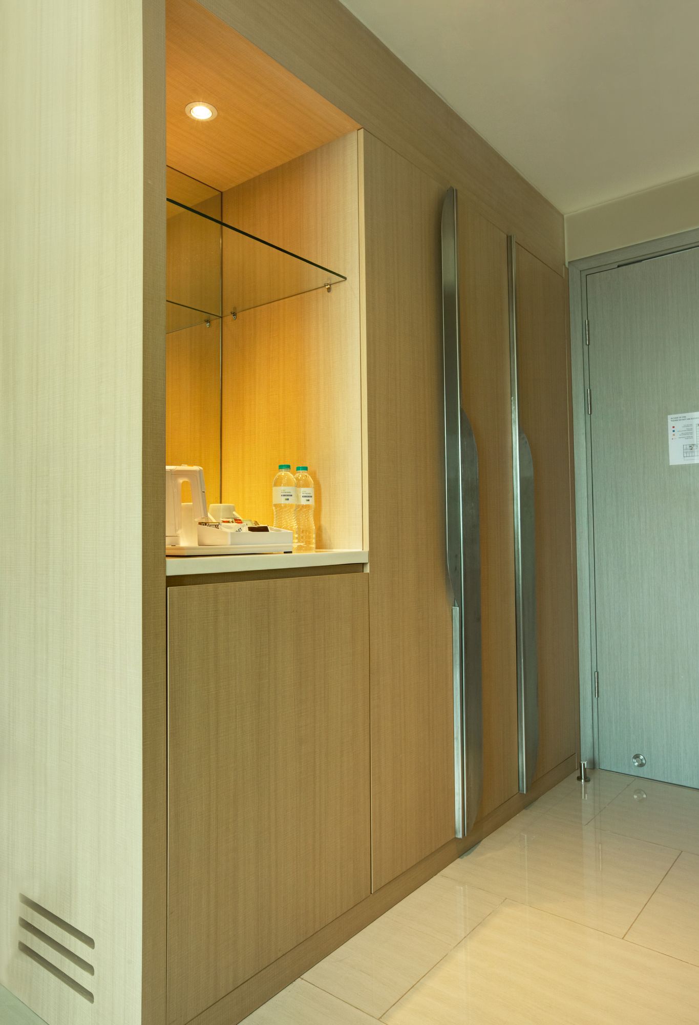 Holiday Inn Express Jakarta International Expo