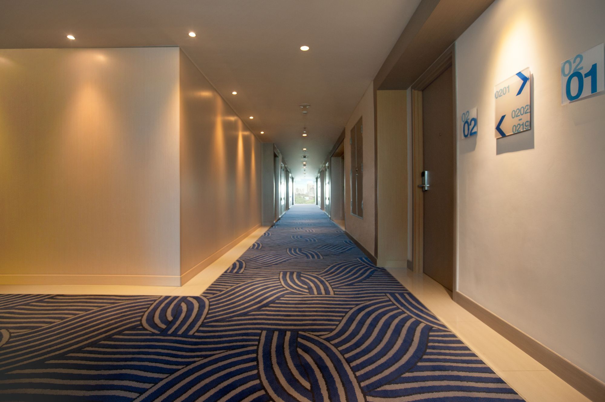 Holiday Inn Express Jakarta International Expo
