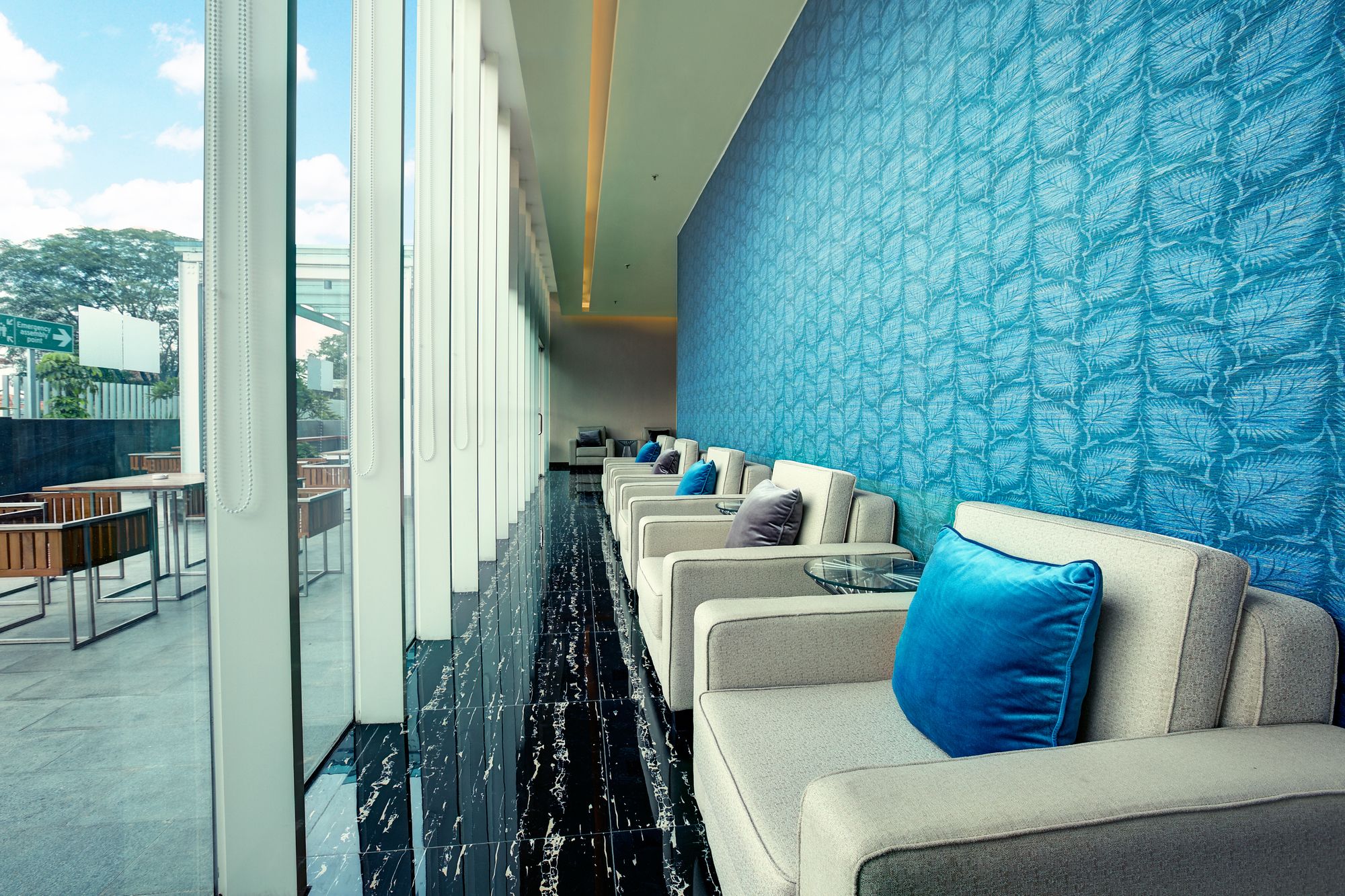 Holiday Inn Express Jakarta International Expo