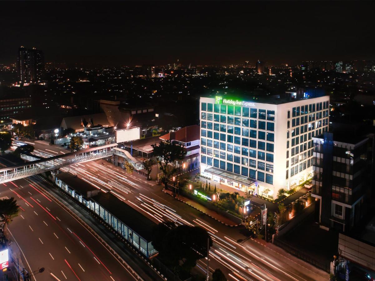 Holiday Inn Express Jakarta Matraman
