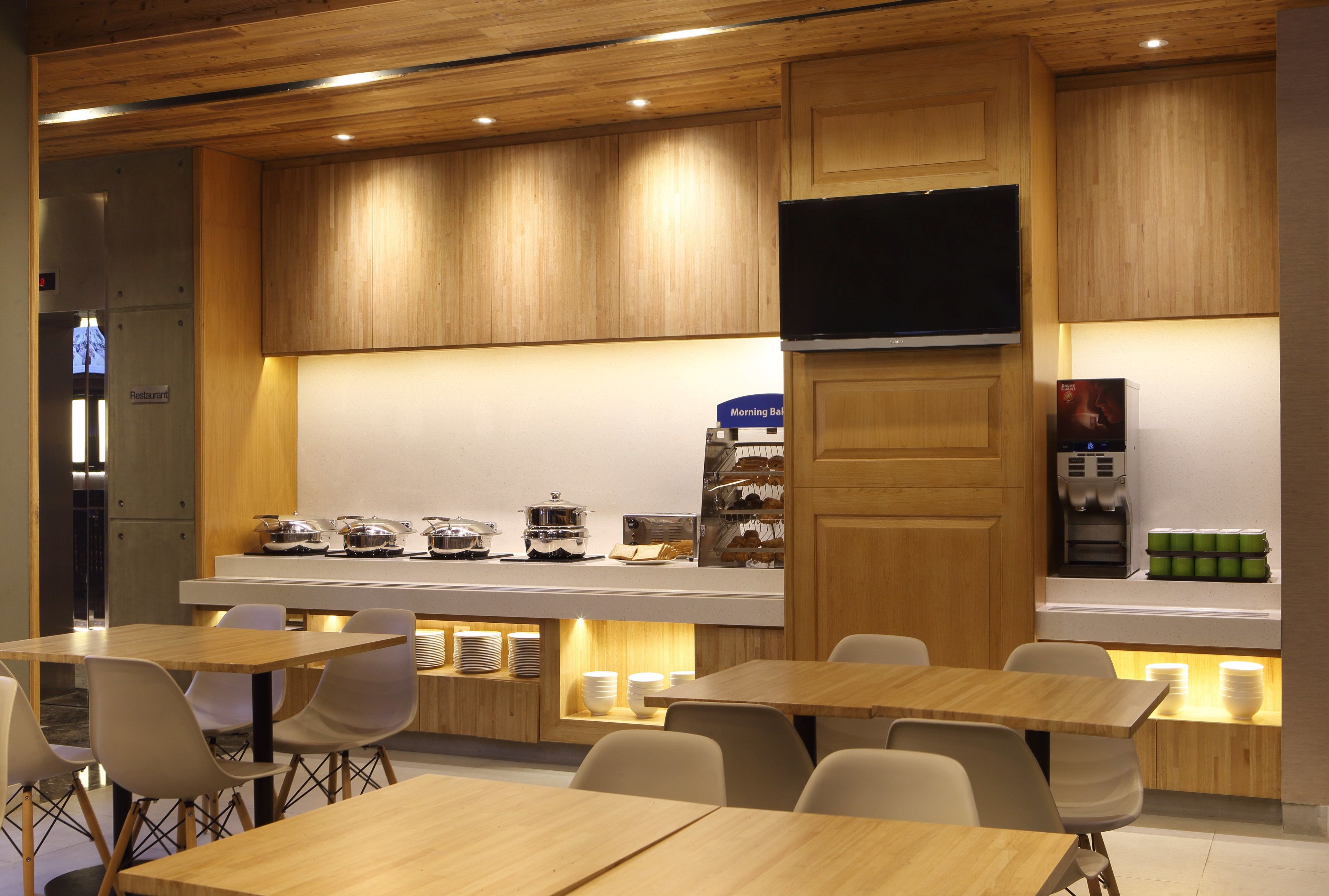 AI Hotel Jakarta Thamrin
