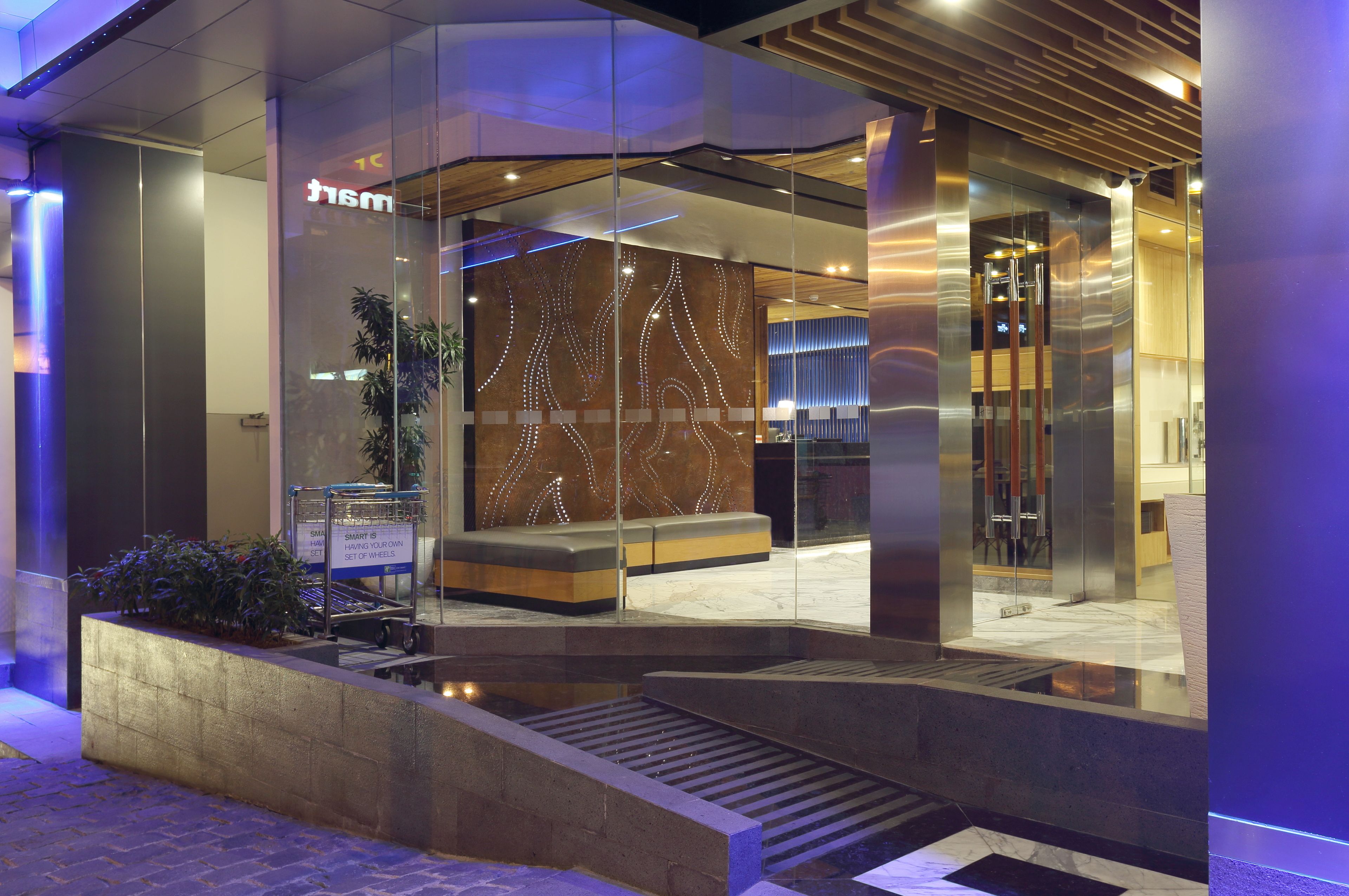 AI Hotel Jakarta Thamrin