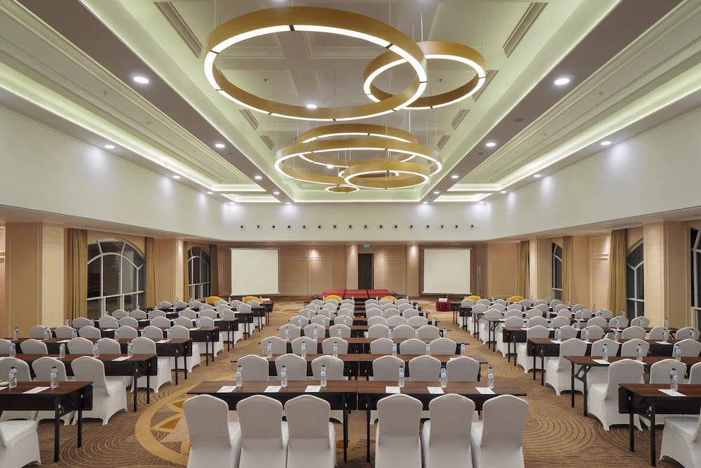 Horison Ciledug