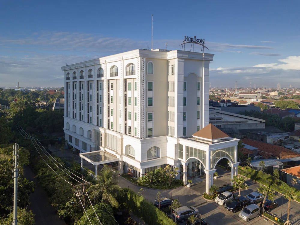 Horison Ciledug