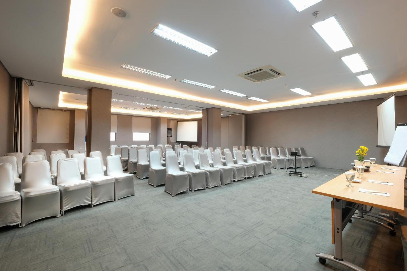 Hotel 88 Mangga Besar 62