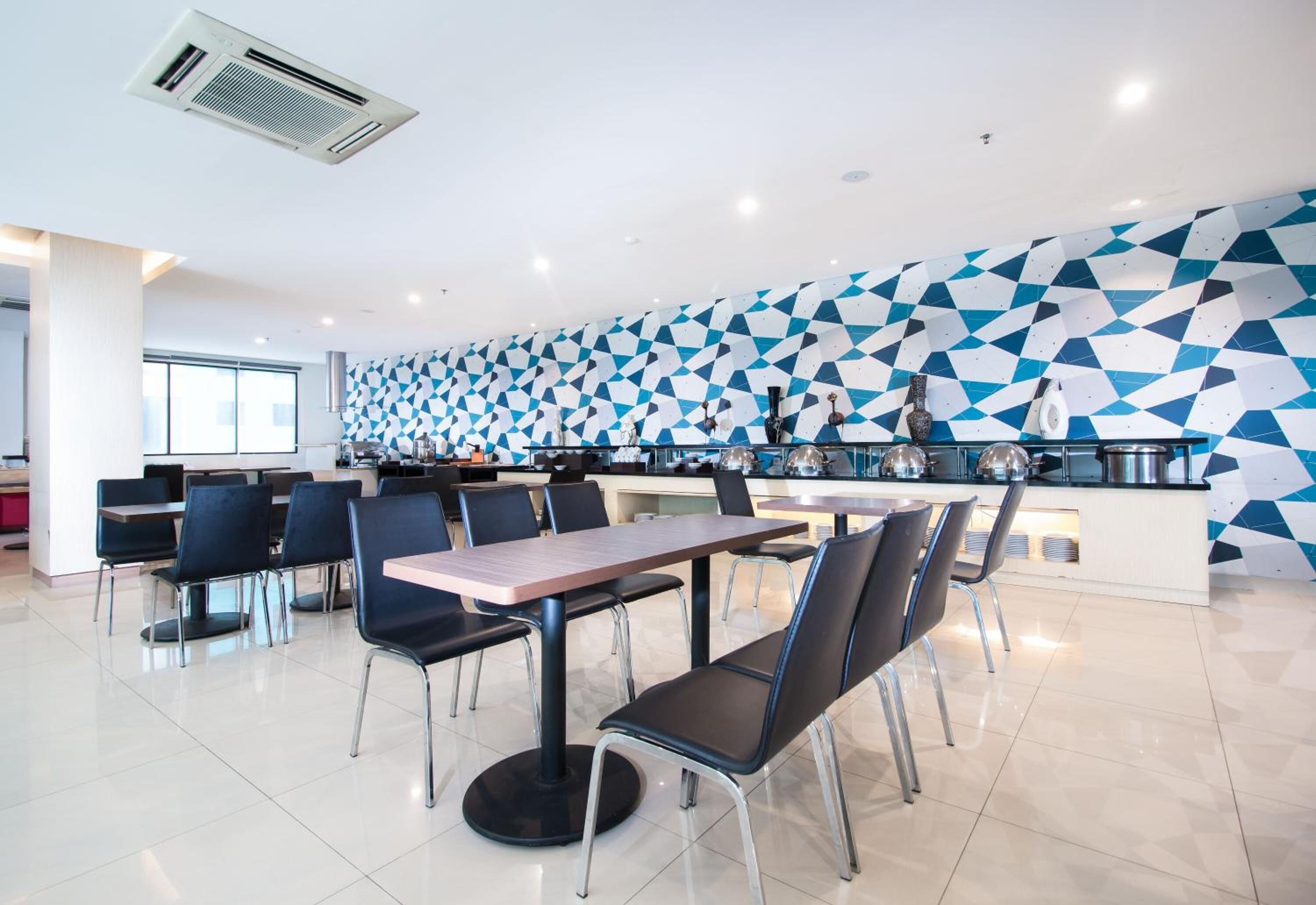 Hotel 88 Mangga Besar 62