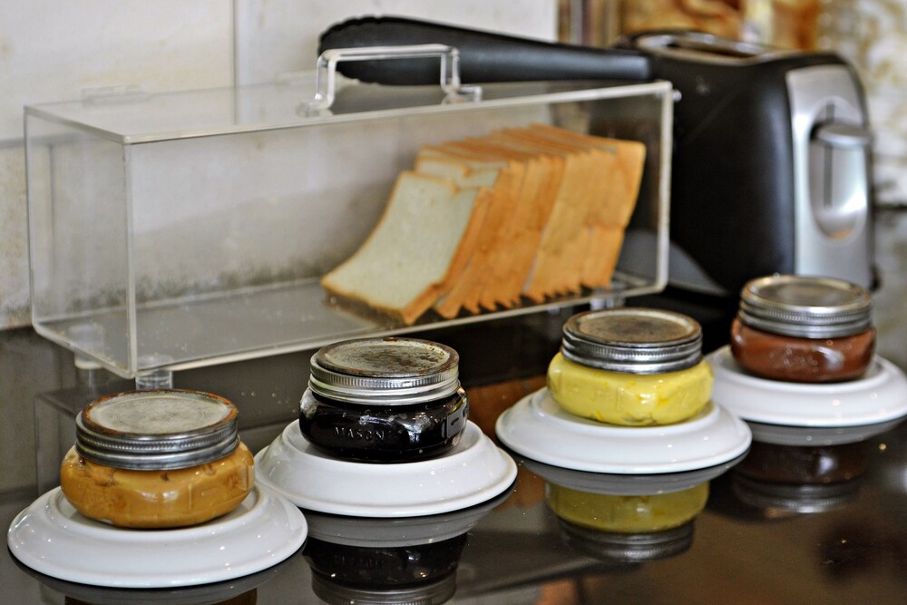 Hotel Alia Boutique Pasar Baru