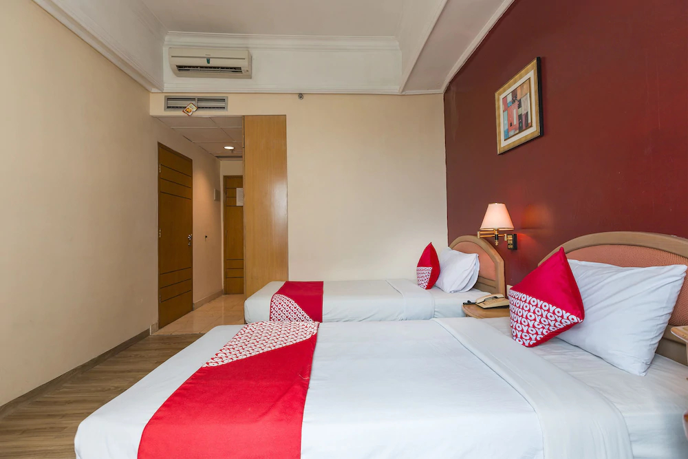 Hotel Bulevar by OYO Rooms