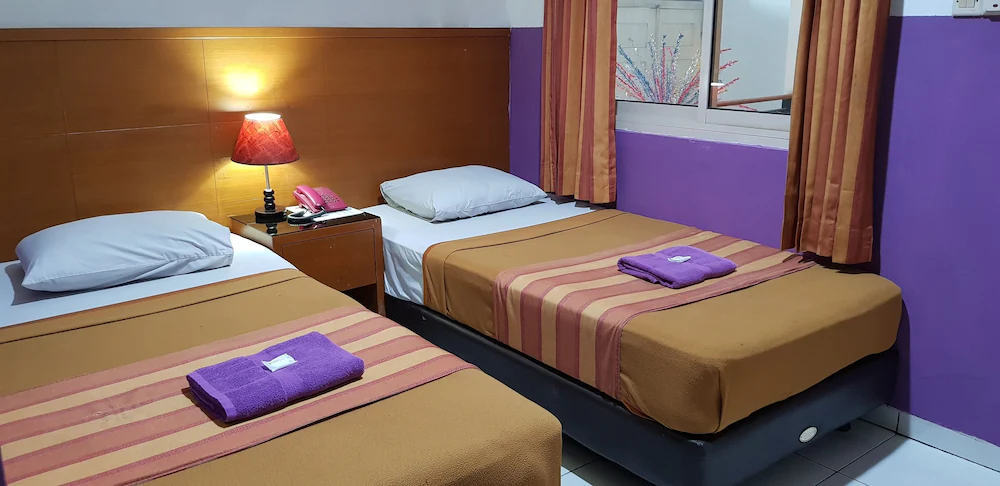 Hotel De'Qur Jakarta Kota