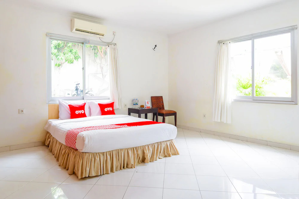 Hotel House Of Eva Syariah by OYO Rooms