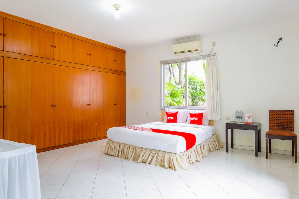 Hotel House Of Eva Syariah by OYO Rooms