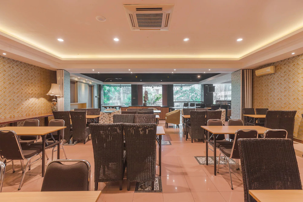 Hotel Jusenny Syariah by OYO Rooms