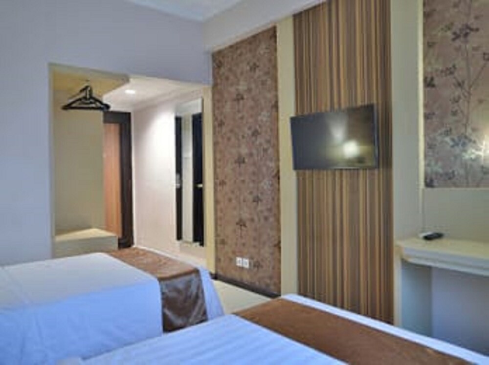 Hotel Jusenny Syariah by OYO Rooms