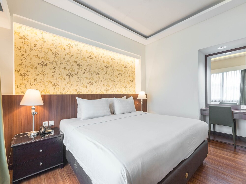 Hotel Jusenny Syariah by OYO Rooms