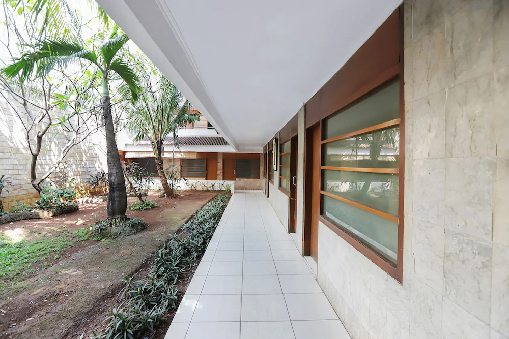 Hotel Kalisma Syariah by OYO Rooms