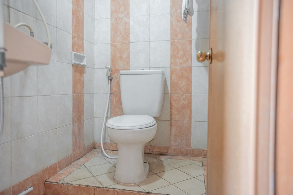 Hotel Kalisma Syariah by OYO Rooms