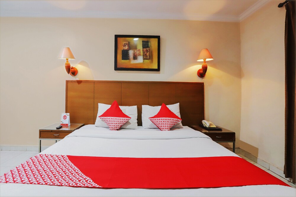 Hotel Kalisma Syariah by OYO Rooms
