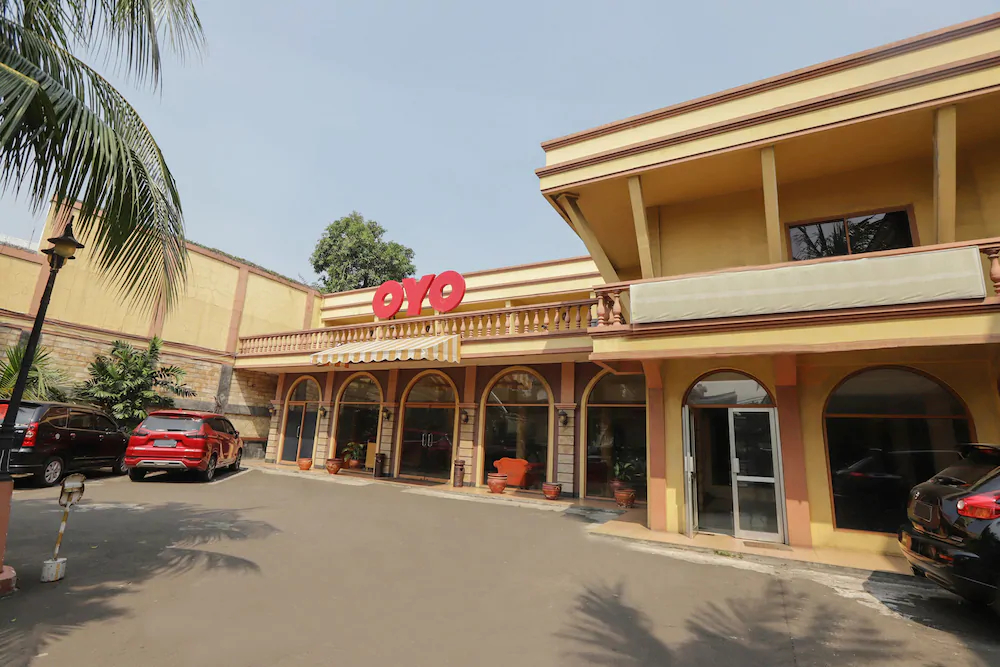 Hotel Kalisma Syariah by OYO Rooms