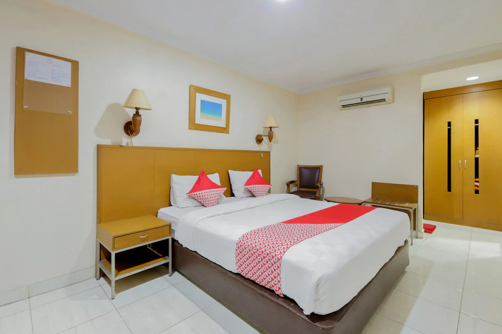 Hotel Kalisma Syariah by OYO Rooms