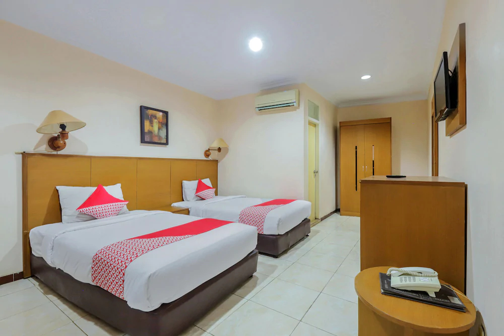 Hotel Kalisma Syariah by OYO Rooms
