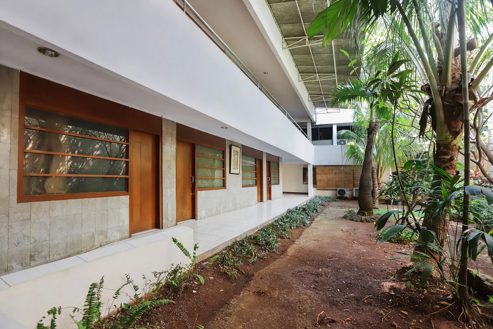 Hotel Kalisma Syariah by OYO Rooms