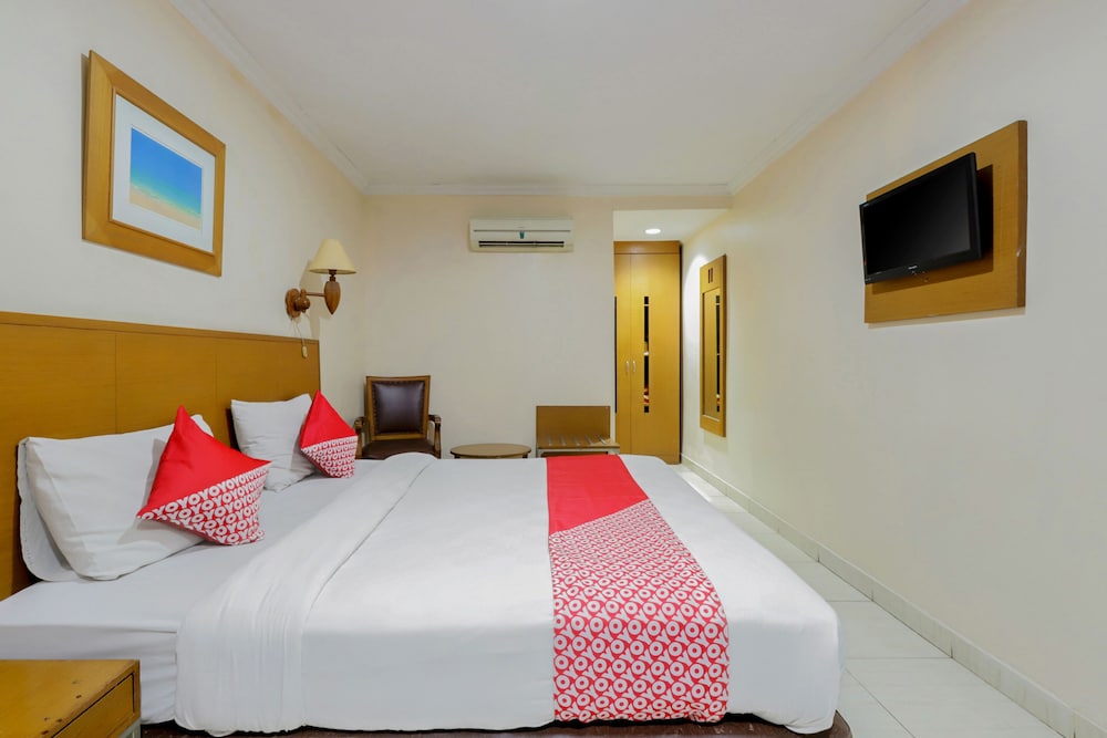 Hotel Kalisma Syariah by OYO Rooms