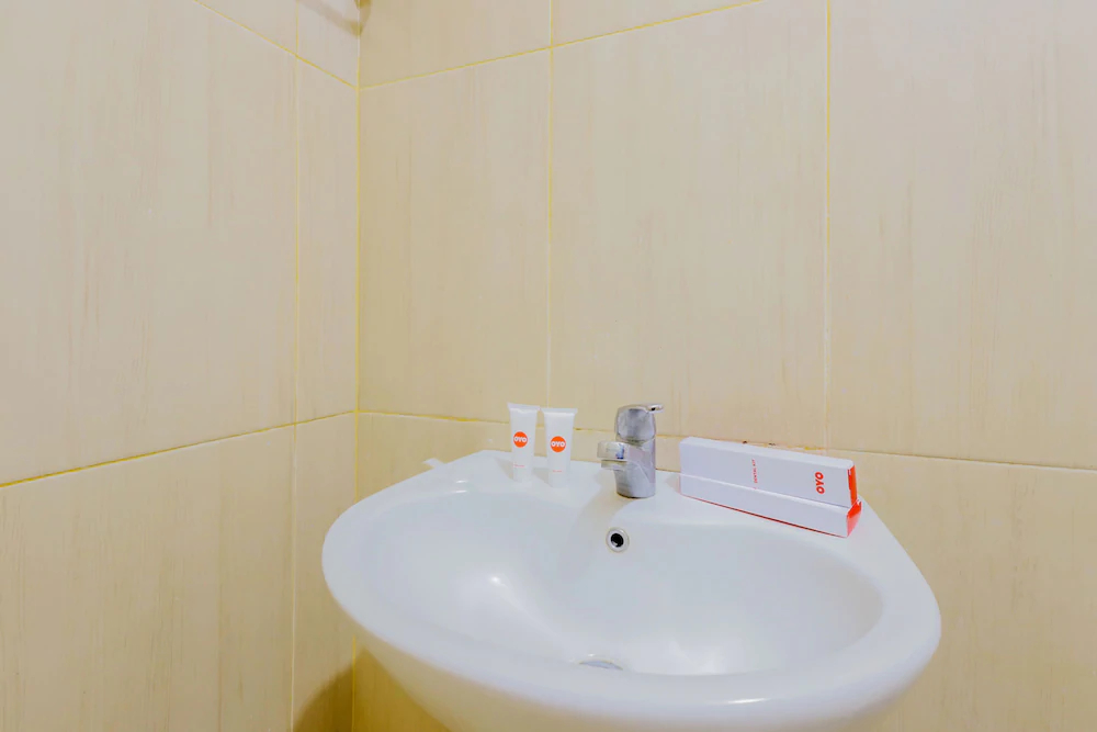 Hotel Kalisma Syariah by OYO Rooms