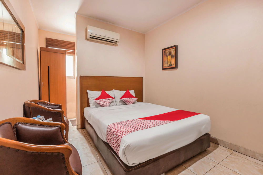 Hotel Kalisma Syariah by OYO Rooms