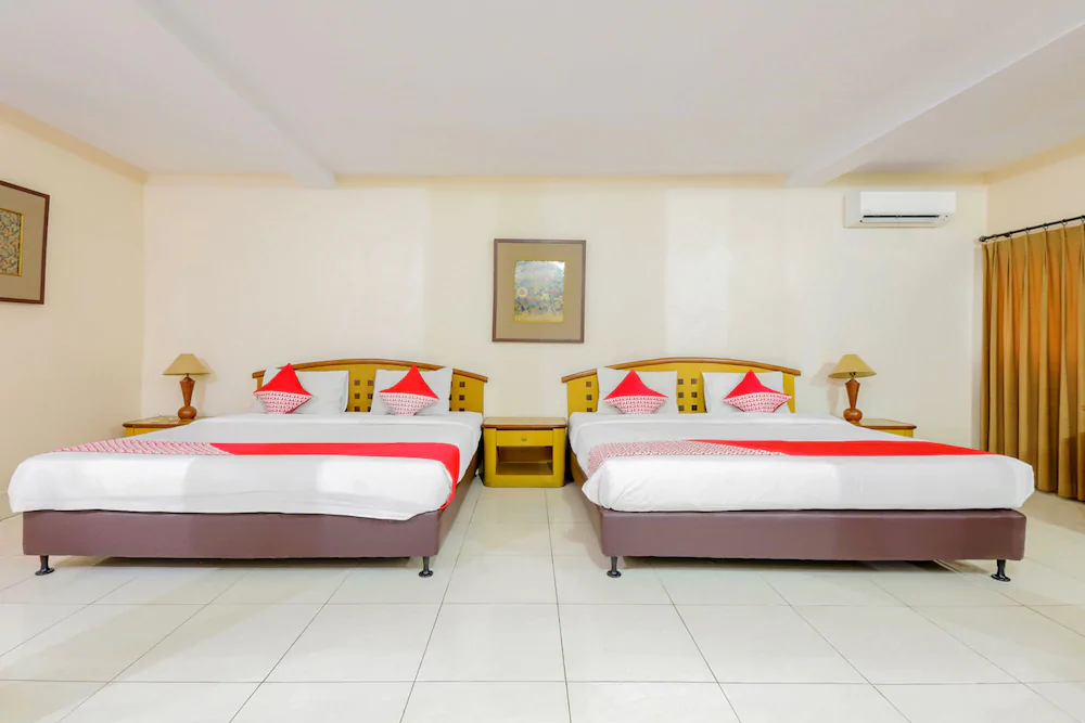 Hotel Kalisma Syariah by OYO Rooms