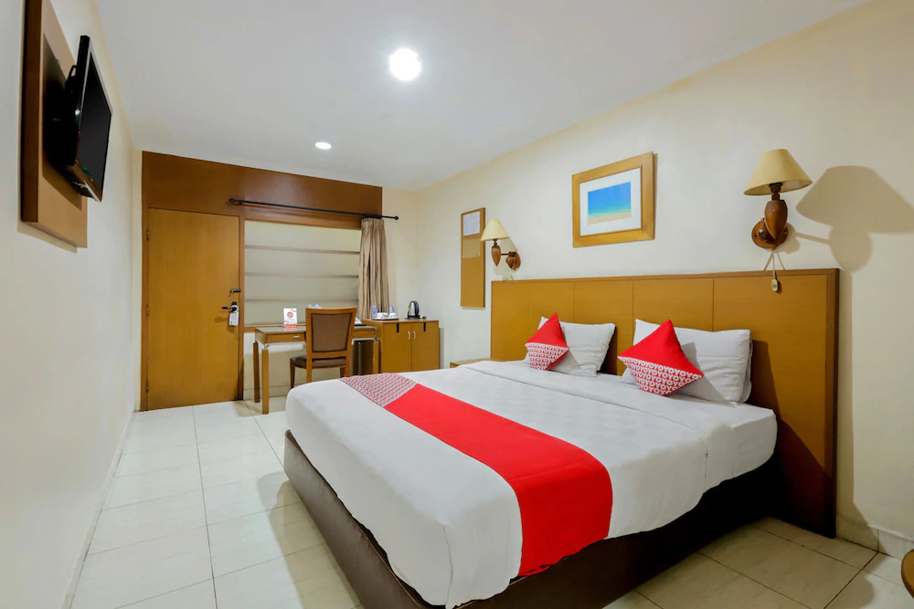 Hotel Kalisma Syariah by OYO Rooms