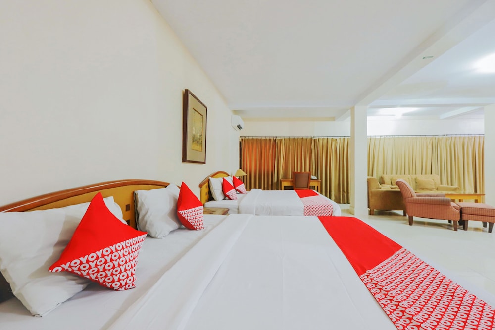 Hotel Kalisma Syariah by OYO Rooms