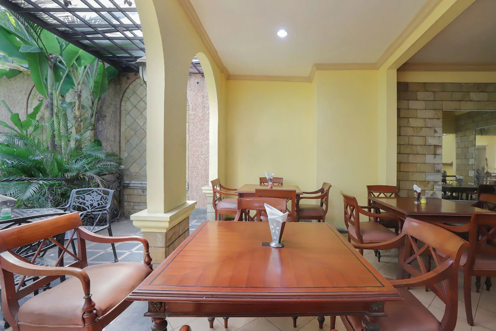 Hotel Kalisma Syariah by OYO Rooms