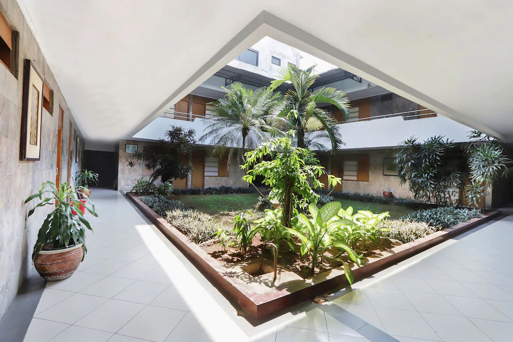 Hotel Kalisma Syariah by OYO Rooms