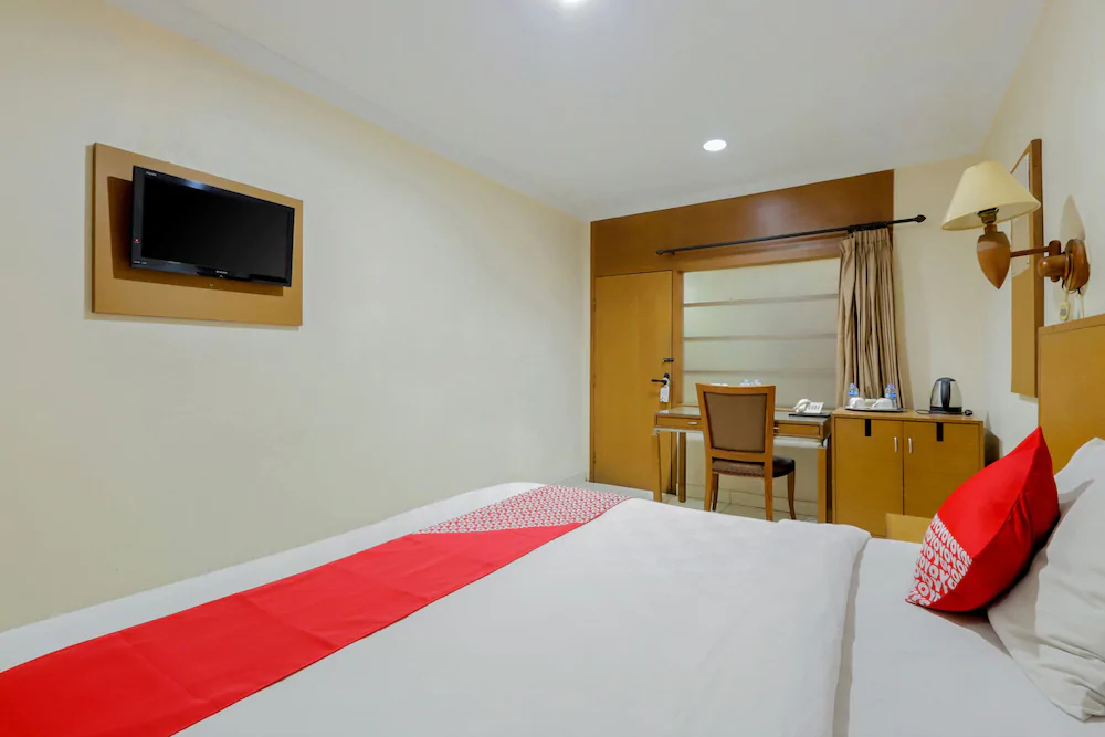 Hotel Kalisma Syariah by OYO Rooms