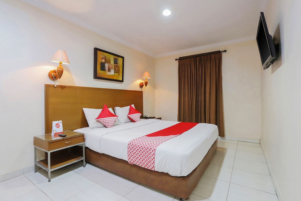 Hotel Kalisma Syariah by OYO Rooms