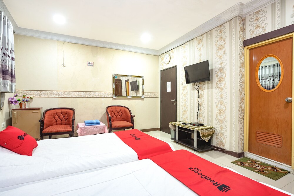 Hotel Karya by Reddoorz